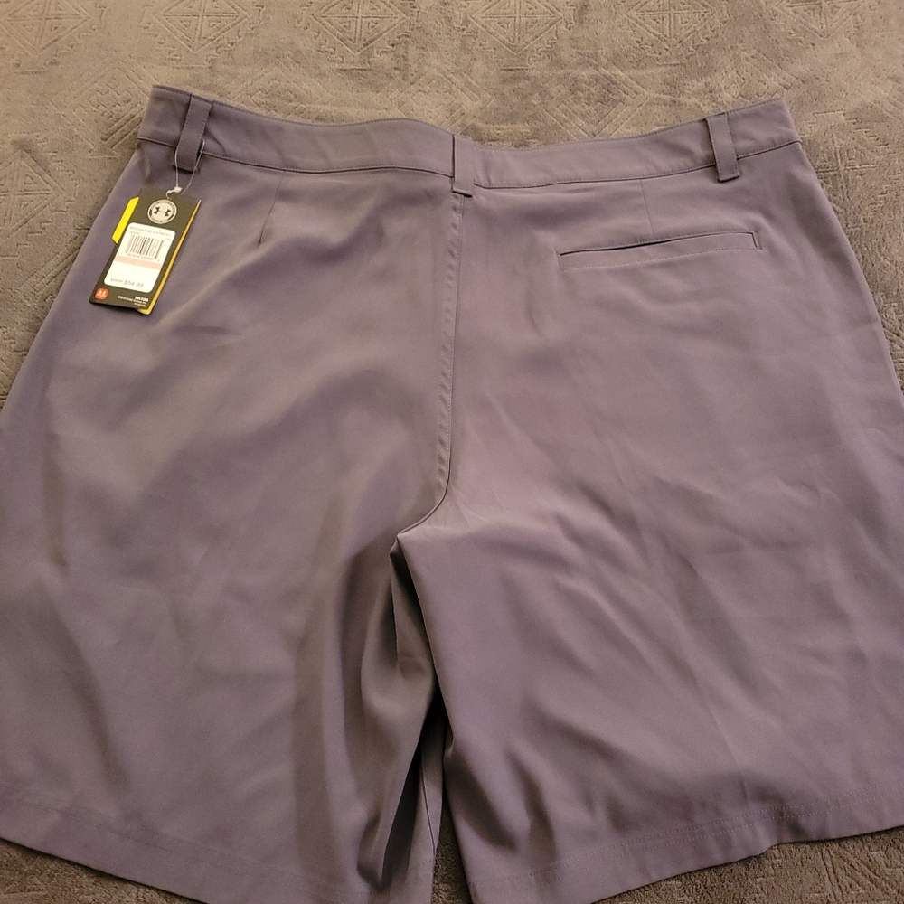 Men's Under Armour Shorts Size 42